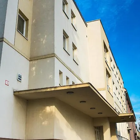 Vandrerhjem Danubius Szallo Komárno