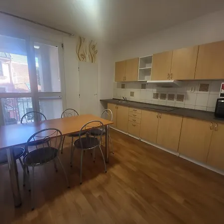 Danubius Szallo אכסניה