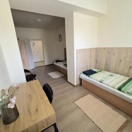 ホステル Danubius Szallo Komárno